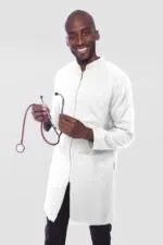 Jaleco Masculino Branco com Ziper, Gola Padre